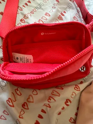 Lululemon Belt Bag thumbnail 4