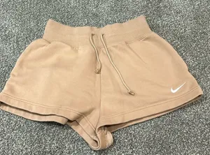 wmns Nike sweat shorts thumbnail 1