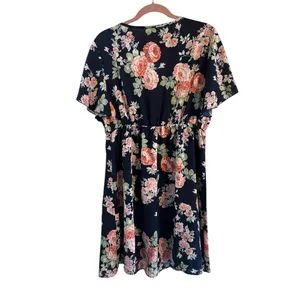 New Floral V-Neck Midi Dress Size 1X (14) Faux Wrap Neckline Flutter Sleeves thumbnail 3