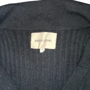 Loulou Studio Socotra Wool Cashmere Black Ribbed Short Sleeve Polo Top MEDIUM thumbnail 7