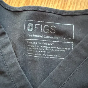 FIGS Catarina™ One-Pocket Scrub Top Size XL Petite thumbnail 5