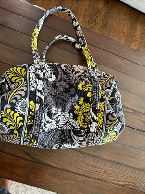 Vera Bradley Large Duffle Overnight Bag Baroque Print Yellow Black Retired thumbnail 7