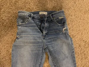 Abercrombie Ultra Skinny High-Rise Jeans thumbnail 3