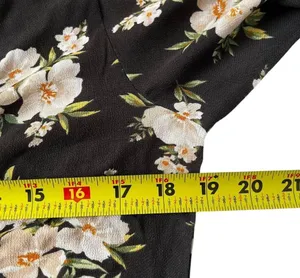 Oak + Fort Black Floral Shirt Women Top Size Medium | 62-60 thumbnail 6
