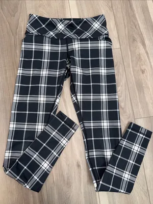 Lululemon wunder under full on leggings in varsity plaid size 4 thumbnail 2