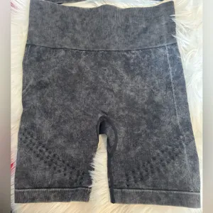 Wildfox SWEAT Marbled Sports Bra & Bike Shorts Set | Size S thumbnail 2