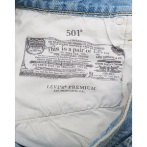 Levis Premium 501 Cut Off Denim Shorts Light Wash‎ Blue W33 56327-0086 thumbnail 2