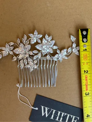 WHITE by Vera Wang VWC72346 Cubic Zirconia Floral Bridal Hair Comb Silver NWT thumbnail 10