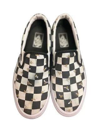 VANS Classic Slip On Sneakers Unisex 8 Black White Bee Check Skate thumbnail 1