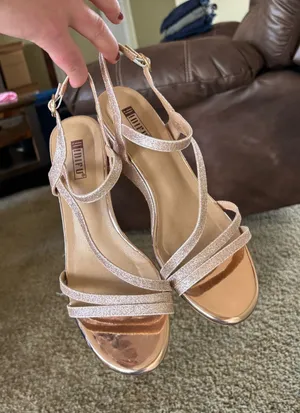 Idifu Amazon shoes thumbnail 1