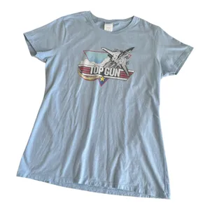 Top Gun Movie Baby Blue Crewneck Short Sleeve T-Shirt Women’s Medium 100% Cotton thumbnail 1
