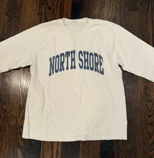 Brandy Melville Oversized Long Sleeve thumbnail 1