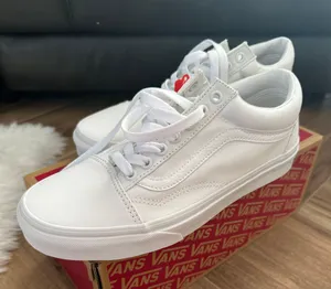 Vans Old Skool White Size 9 thumbnail 1