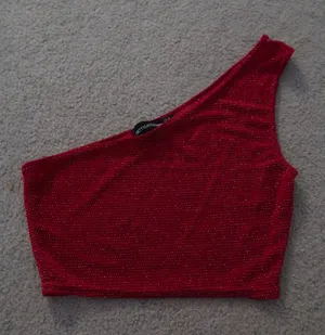 Pretty Little Thing s Red Crop Top thumbnail 1