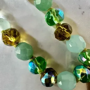 Cookie Lee green glass bead crystal leaf pendant necklace thumbnail 7