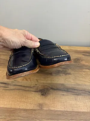 G.H. Bass & Co. Patent Leather Penny Loafers Navy Blue Women’s thumbnail 3