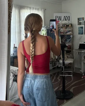 Soft Red Tank Size XS thumbnail 2