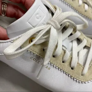 Cole Haan Grandpro Sneaker Shoe Leather Lace Up Turf White Womens Size 9.5 thumbnail 3