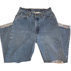 Vintage Levi’s 512 High Waisted Slim Fit Tapered Leg Medium Wash Jeans 28” thumbnail 1