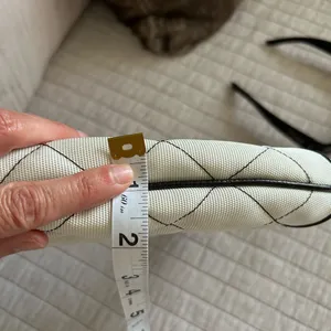 BCBGMAXAZRIA Y2K rare quilted, off-white, brown leather shoulder bagette small​ thumbnail 13