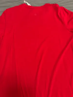 lululemon athletica Red T-Shirt thumbnail 3