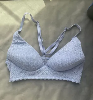 victoria’s secret wireless bra thumbnail 1
