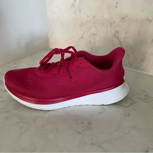 NIB Lane-Eight The Relay Trainer in Pink size US 7 $150‎ thumbnail 7