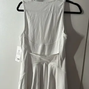 Athleta dress thumbnail 3