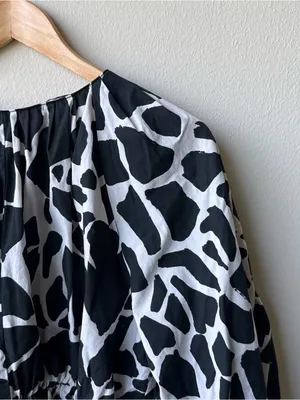 Zara Black White Animal Print Smocked Blouse thumbnail 2
