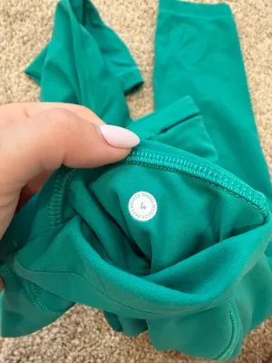 Lululemon Leggings 25" thumbnail 2