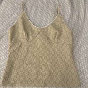 Elegant vintage lace Women's Top thumbnail 1