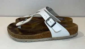 Birkenstock Women’s Gizeh Birko-Flor White Sandals Size 5-5.5‎ (36) thumbnail 1