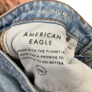 American Eagle Strigid Mom Light Wash High Rise Straight leg Jeans thumbnail 4
