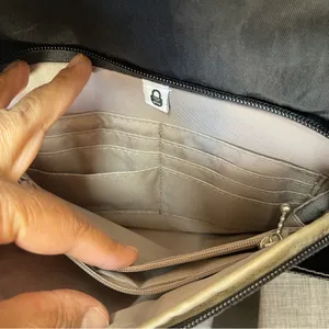 Baggallini crossbody bag thumbnail 6