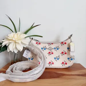 NWT Coach Teri Shoulder‎ Bag With Floral Print thumbnail 2