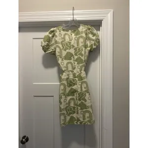 Show Me Your Mumu Green Floral Puff Short Sleeve Cut Out Mini Dress Size Medium thumbnail 8