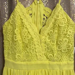 NWT No Boundaries crochet trim neon yellow maxi dress Juniors size S (3-5) thumbnail 3