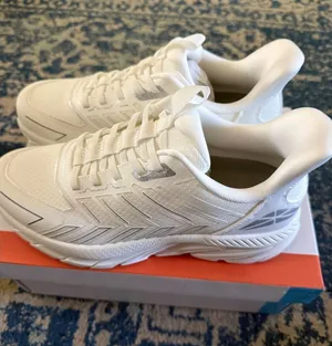 ALLSWIFIT Womens Running Shoes White Athletic Sneakers H7C46GER Size 8 NEW thumbnail 1