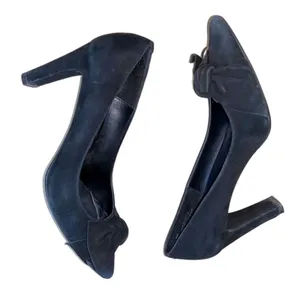 Vaneli Black Suede Bow Pointed‎ Toe Heels Size 8M Classic Dress Pumps thumbnail 6