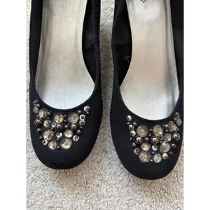 Report Wedge Heels Womens 8 Black Rhinestone Embellished Low Pump Evening Glam‎ thumbnail 3