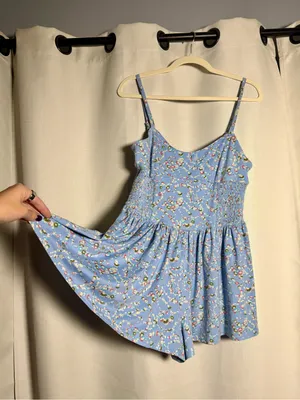 Urban Outfitters Raleigh Blue Floral Romper Size Medium thumbnail 7