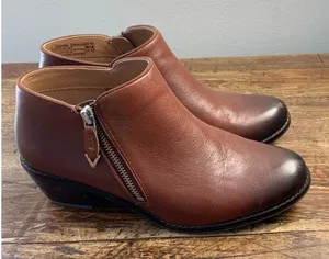Vionic Joy‎ Jolene women's ankle boot size 7.5 Read Description thumbnail 1