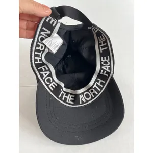 The North Face Sz S Teens 66 Classic Tech‎ Ball Black Adj Strap thumbnail 4