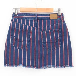 American Eagle Denim Mini Skirt Womens Blue Red Stripe Raw Hem Stretch‎ Size 2 thumbnail 7