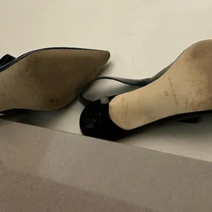 Marc Fisher Black Patent Slingback Pumps with Bow Accent 8M thumbnail 5