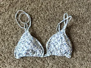 Hollister Bikini Top thumbnail 1