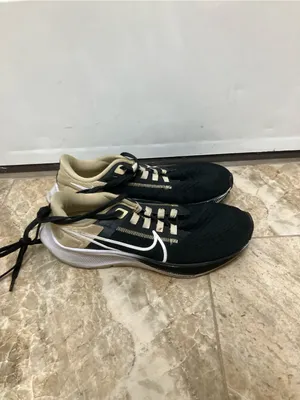 Unisex Nike Black New Orleans Saints Zoom Pegasus 38 Running Shoe thumbnail 3