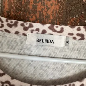 Women’s Cream & Brown Belinda Leopard Print Long Sleeve Top thumbnail 3