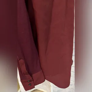 Loft Ann Taylor burgundy shirt with button cuff sleeves size medium thumbnail 3