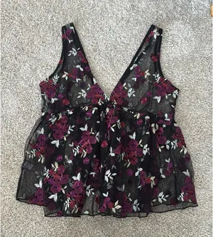 Shyanne Top Tank Floral thumbnail 1